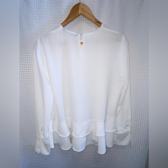 Women’s Zara white long sleeves blouse with ruffled hem size Large - Picture 9 of 12